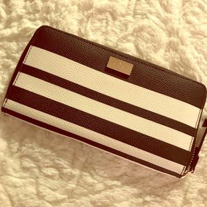 Kate spade and wallet NWT.